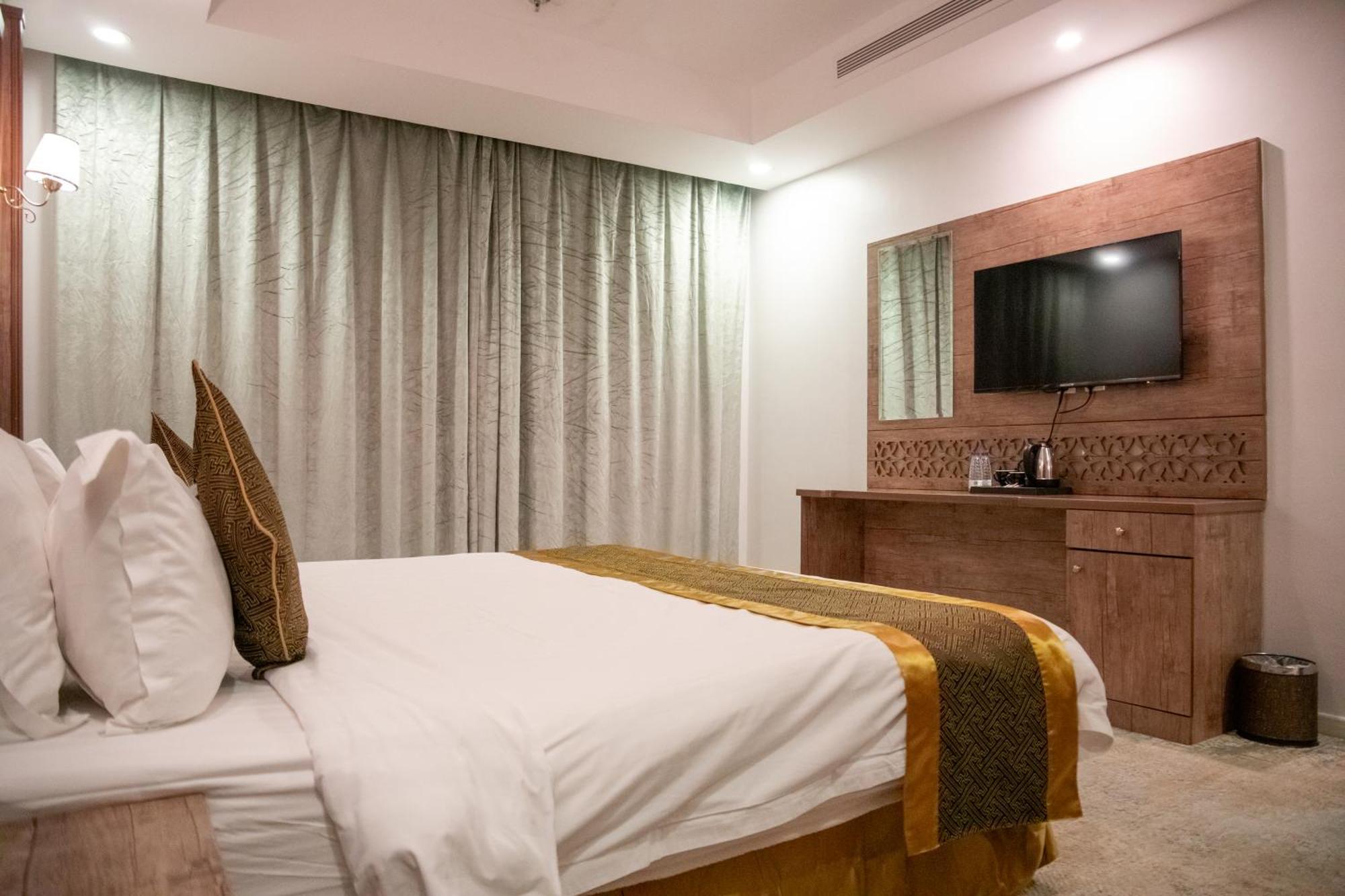 Areen Al Basateen Hotel Jeddah Ngoại thất bức ảnh