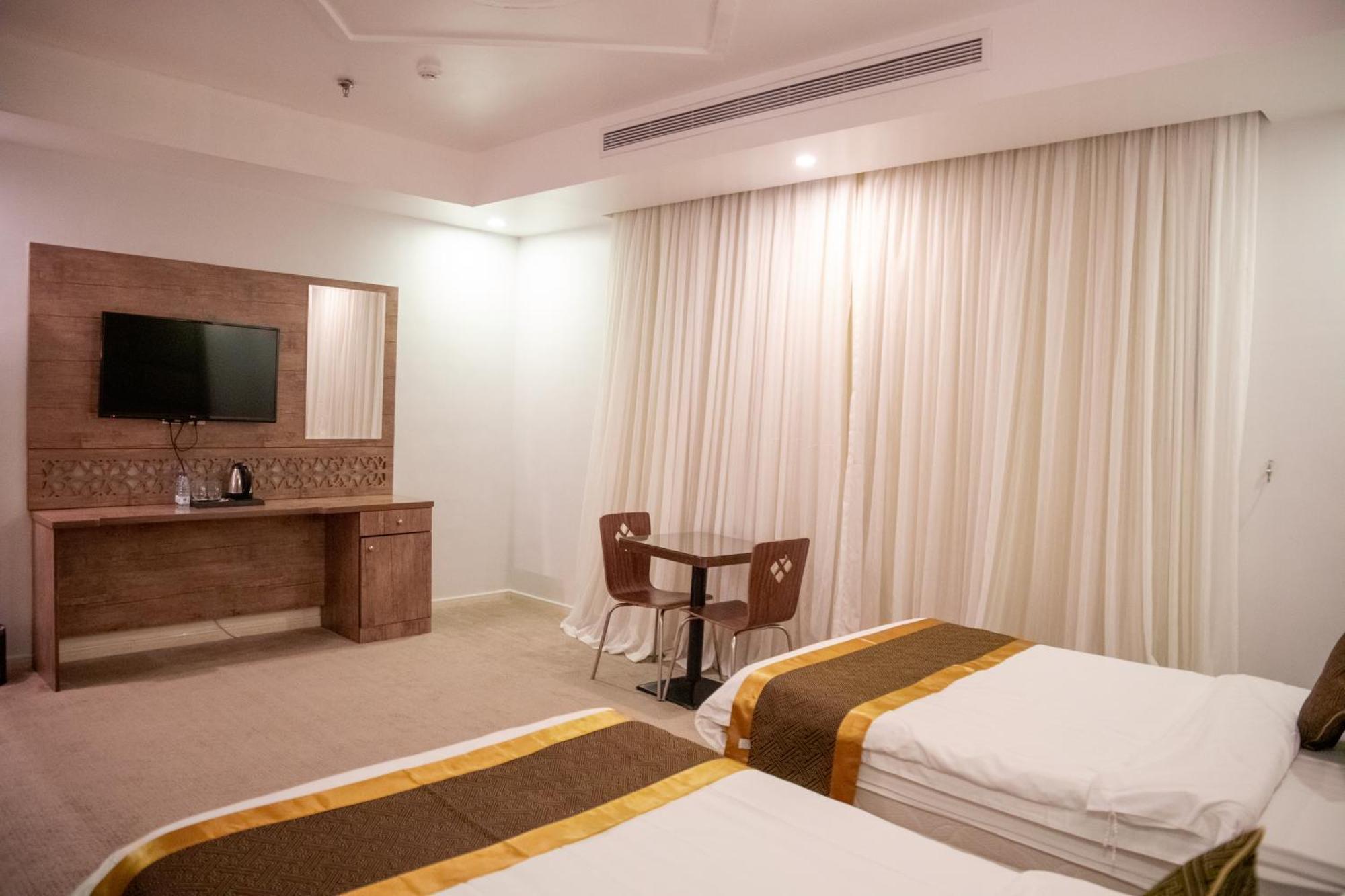 Areen Al Basateen Hotel Jeddah Ngoại thất bức ảnh