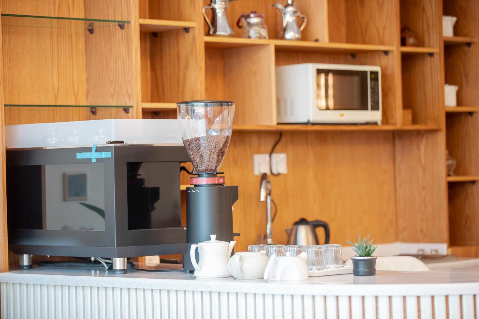 Areen Al Basateen Hotel Jeddah Ngoại thất bức ảnh
